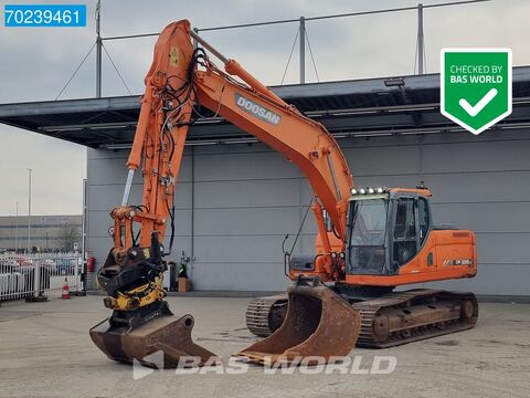 Doosan DX225 LC DX225 SOLD WITHOUT ROTOTILT