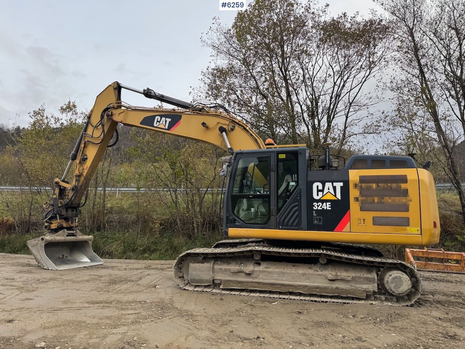 CAT 324 E 2