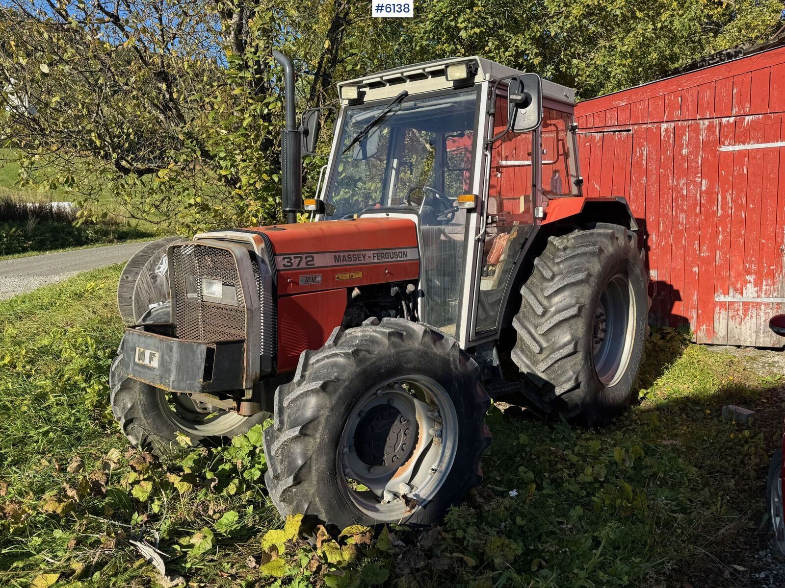 Massey Ferguson 372 2