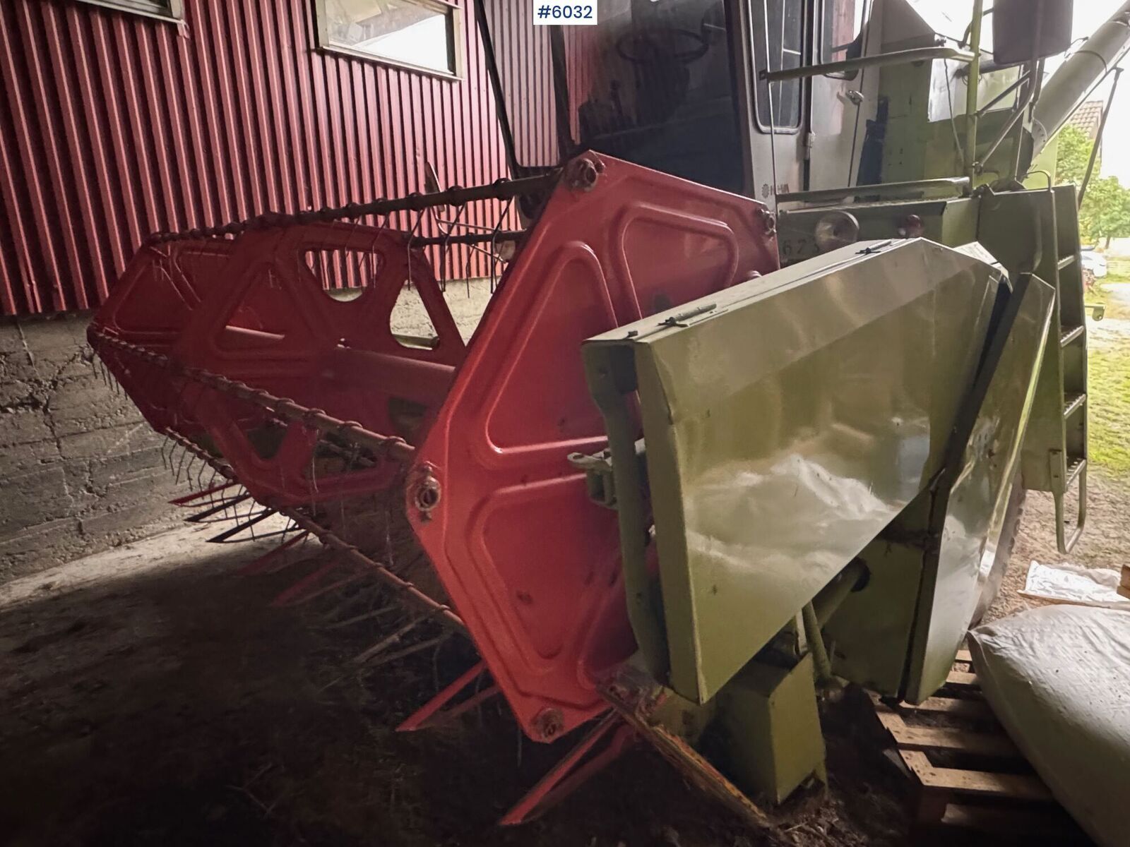Dominator 48 3