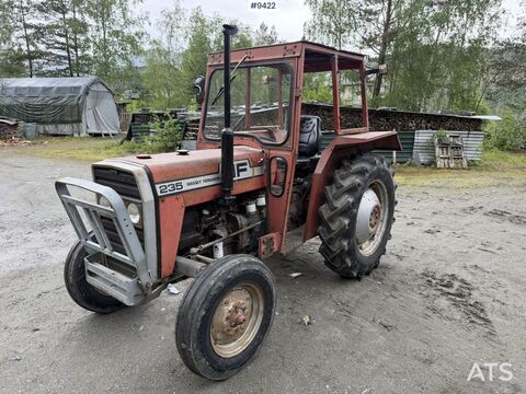 Massey Ferguson 235