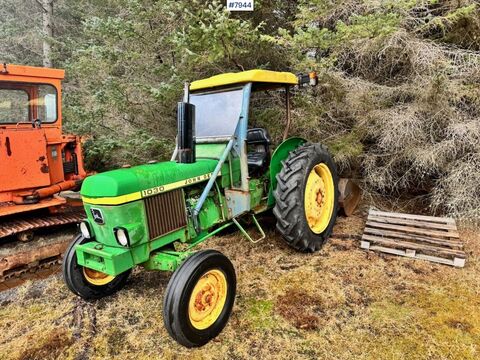 John Deere 1030