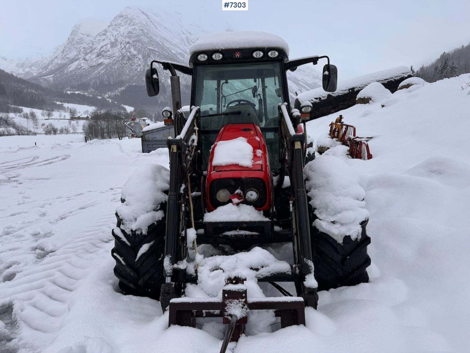 Massey Ferguson 5455 2