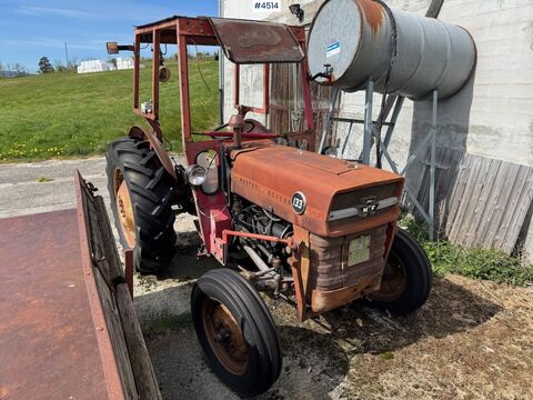 Massey Ferguson 133