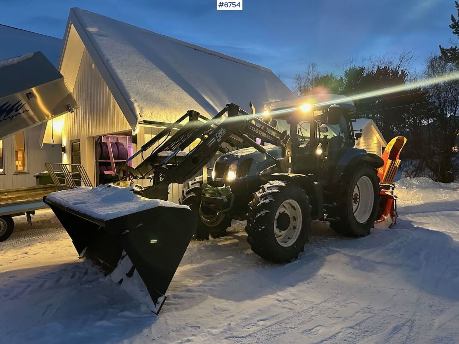 New Holland TS115A 2