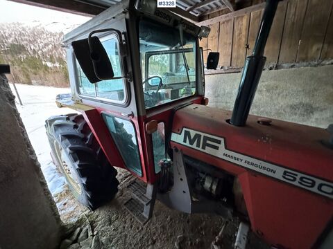 Massey Ferguson 590