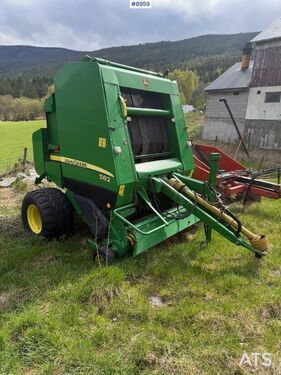 John Deere 582