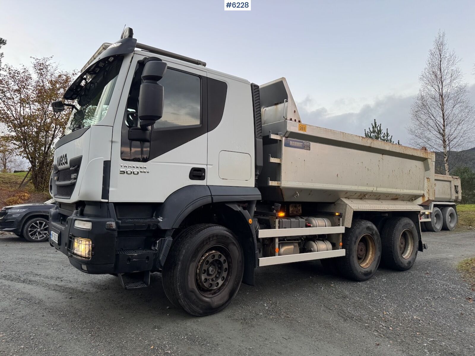 Iveco AT 260T Trakker 500 2