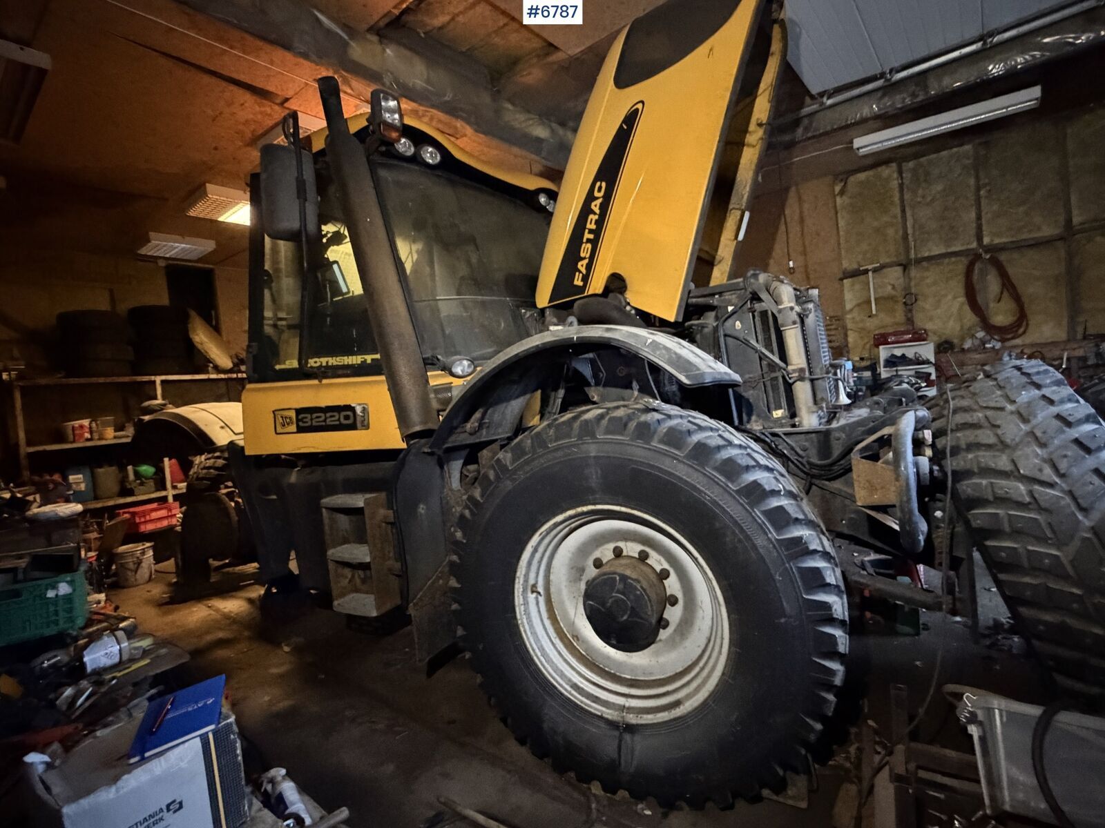 JCB Fastrac 3220 2