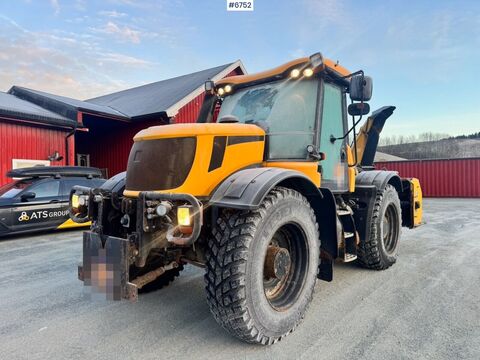 JCB Fastrac 3230