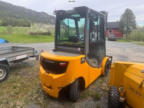 9479-2cf818b5095b0499c56f2e0b969e68e2-5638512