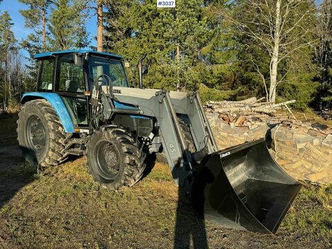 New Holland 7635