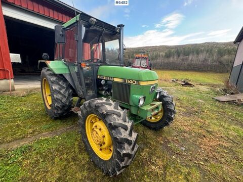 John Deere 1140