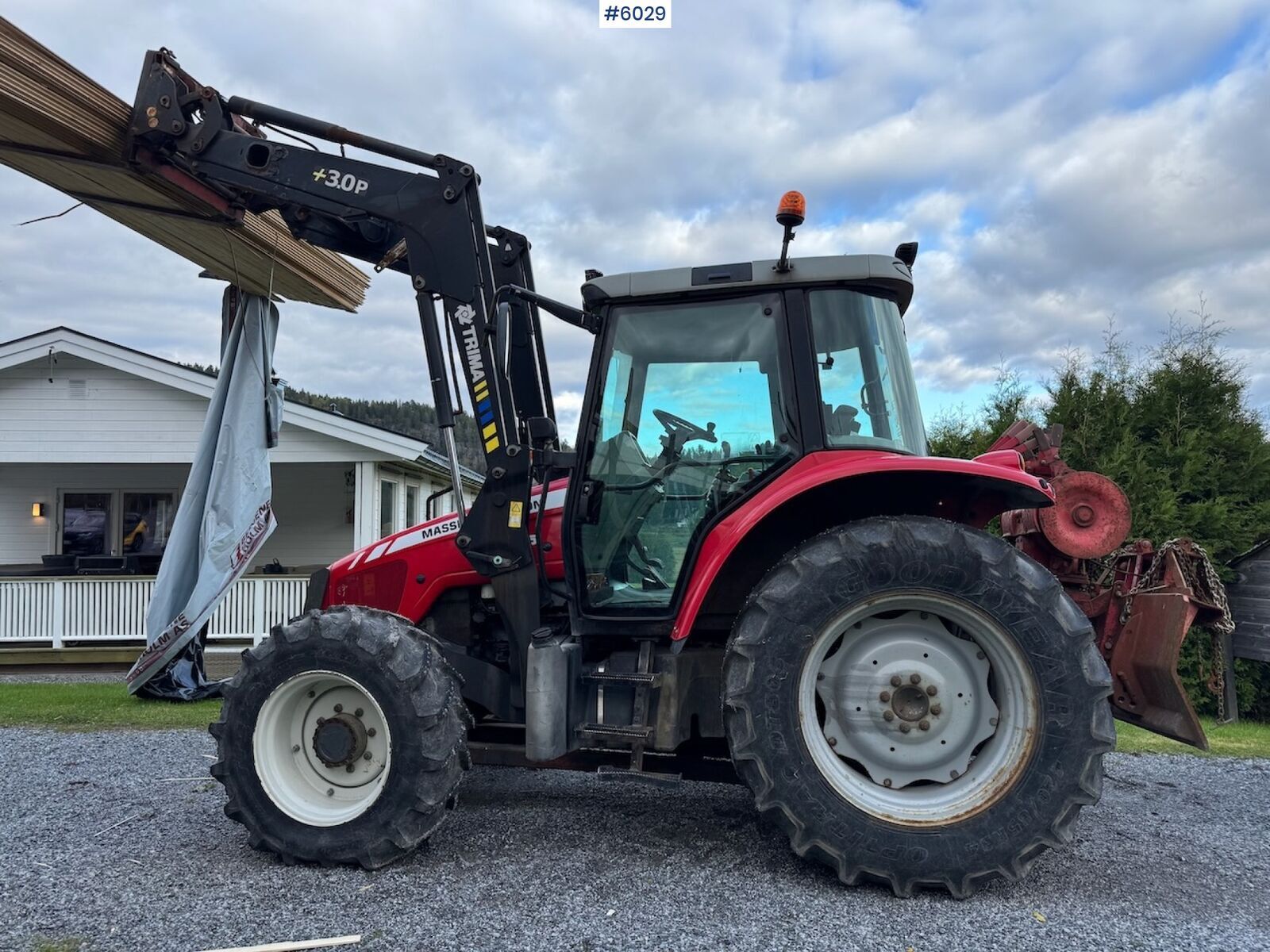 Massey Ferguson 5445 1