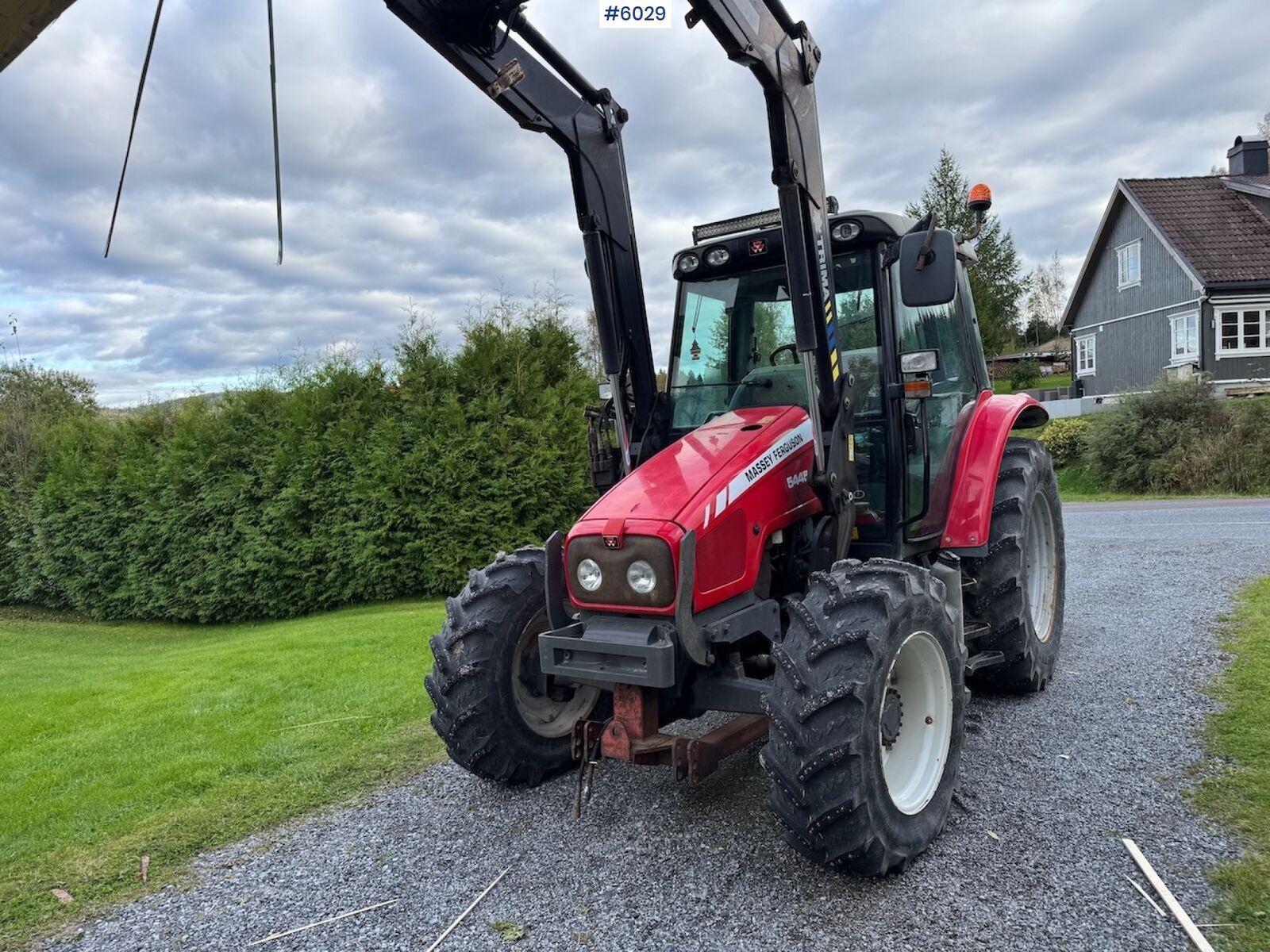 Massey Ferguson 5445 2