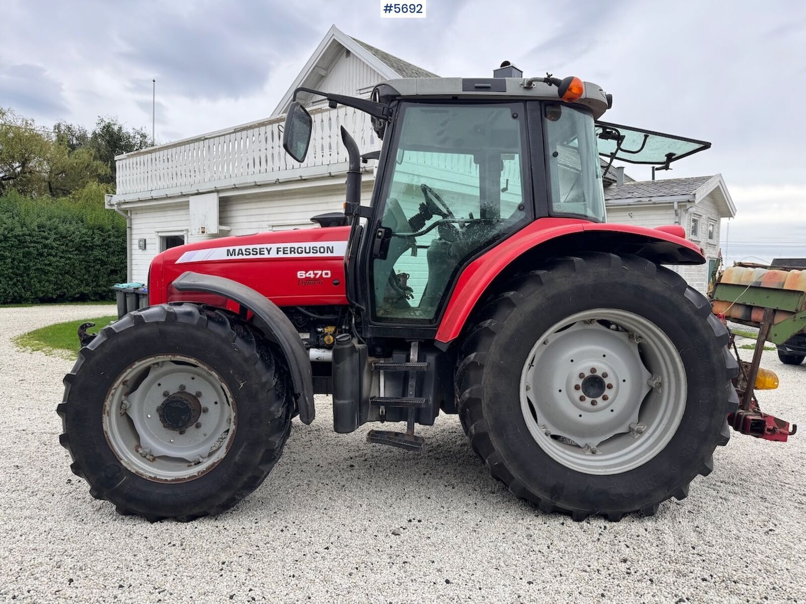 Massey Ferguson 6470 2