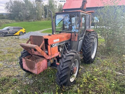 Case IH International 685