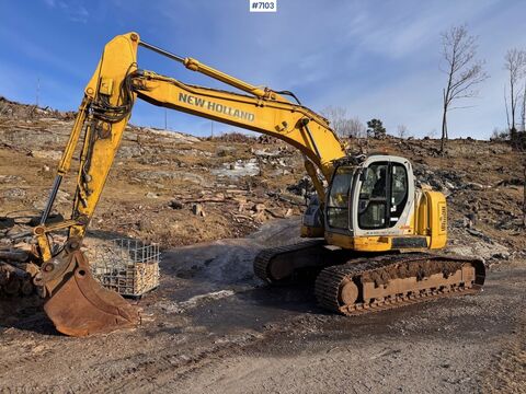 New Holland E235SR-1ES