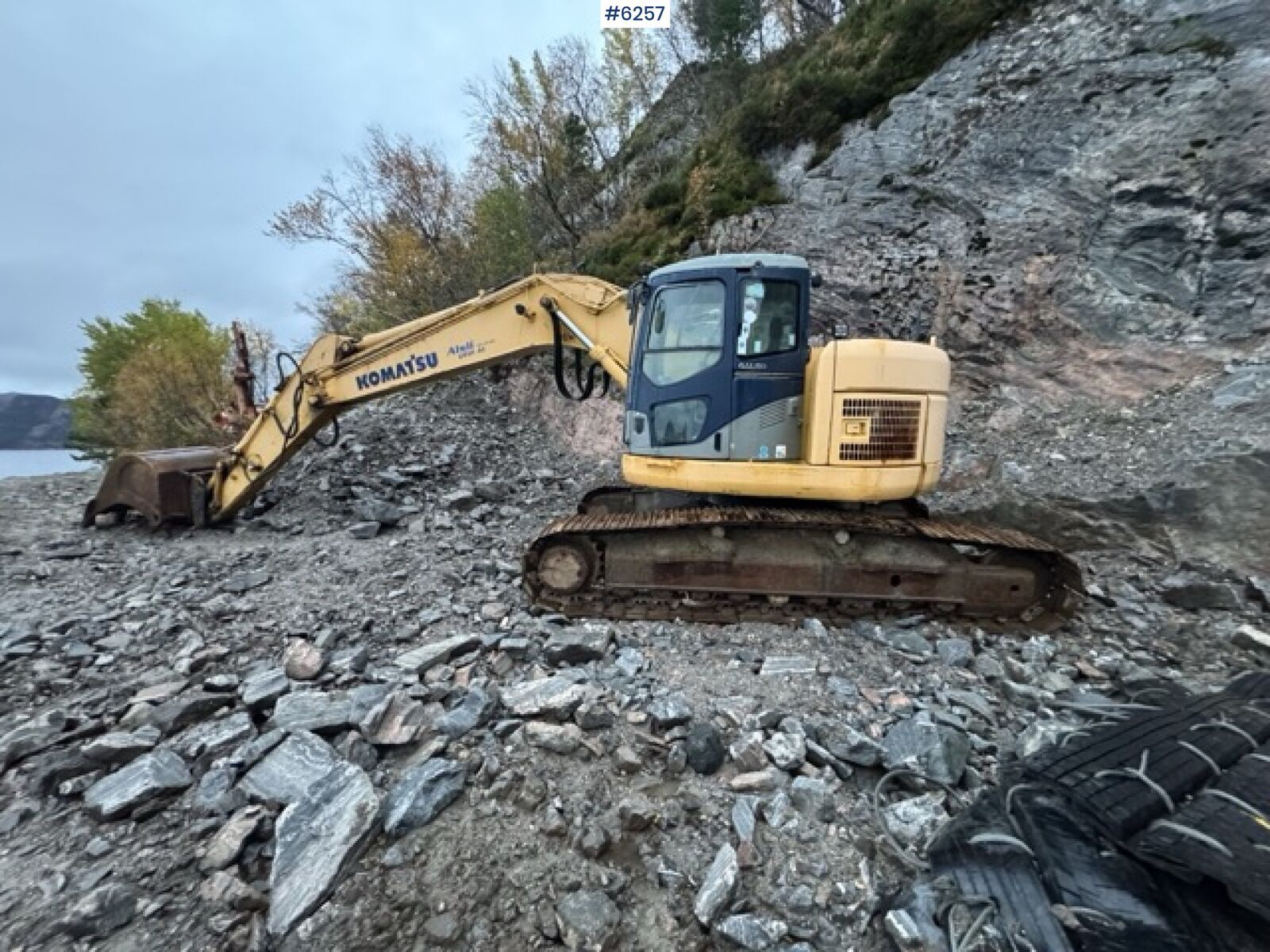 Komatsu PC228 USLC-3k 2