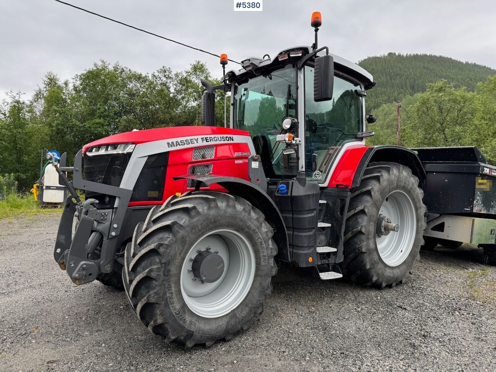 Massey Ferguson 8S.265 3