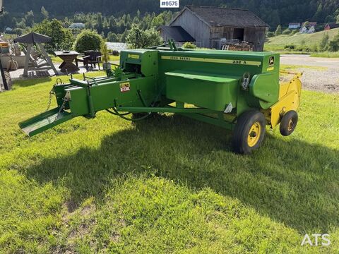 John Deere 332 A