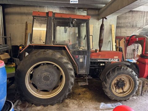 Case IH International 833