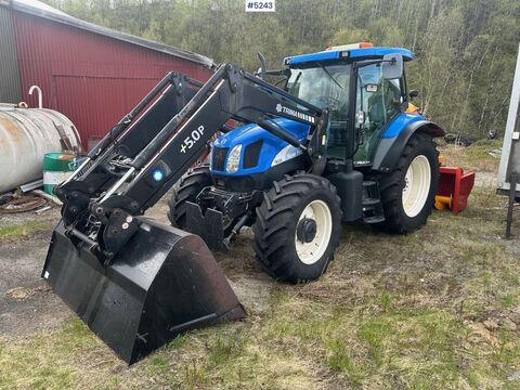 New Holland TS135
