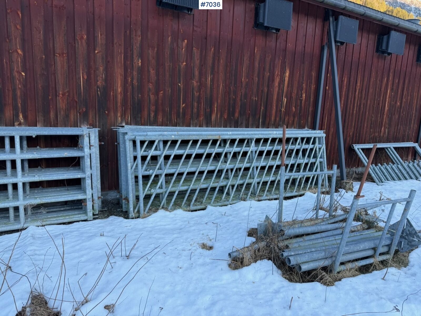 Fjøsinnredning Selges samlet 2