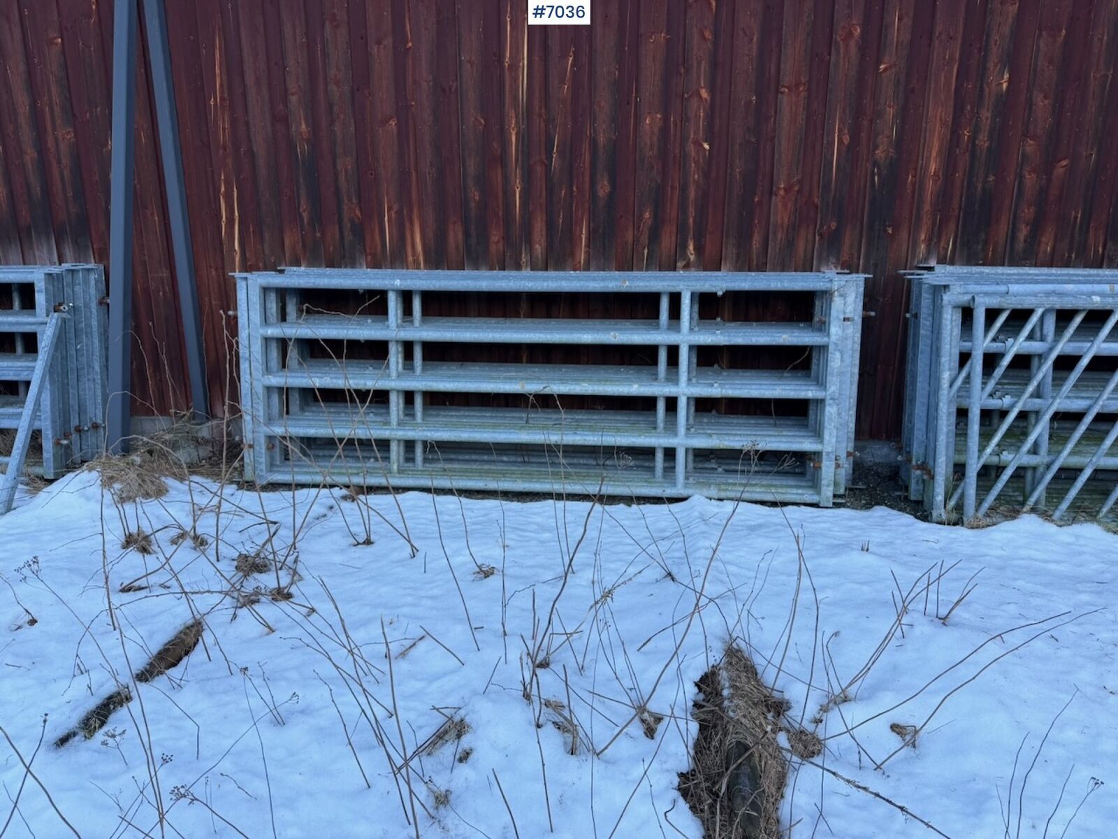 Fjøsinnredning Selges samlet 3