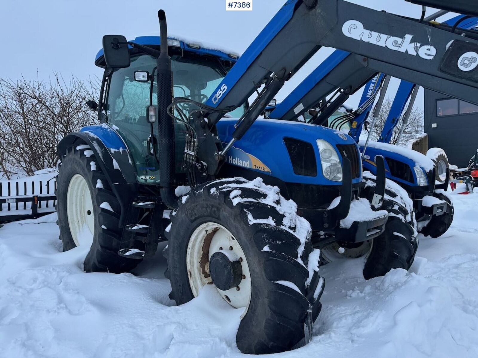 New Holland TS135A 2