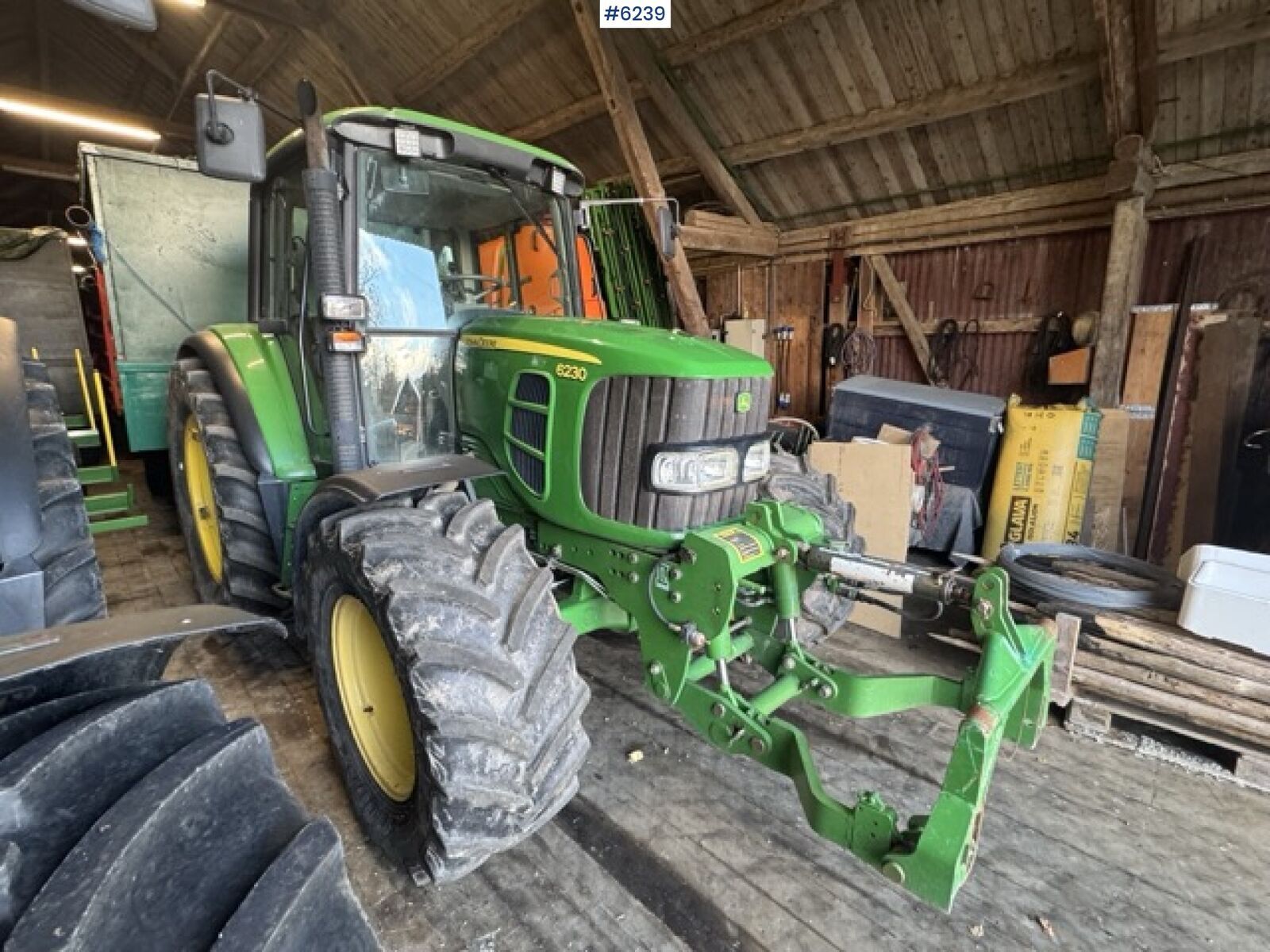 John Deere 6230 2