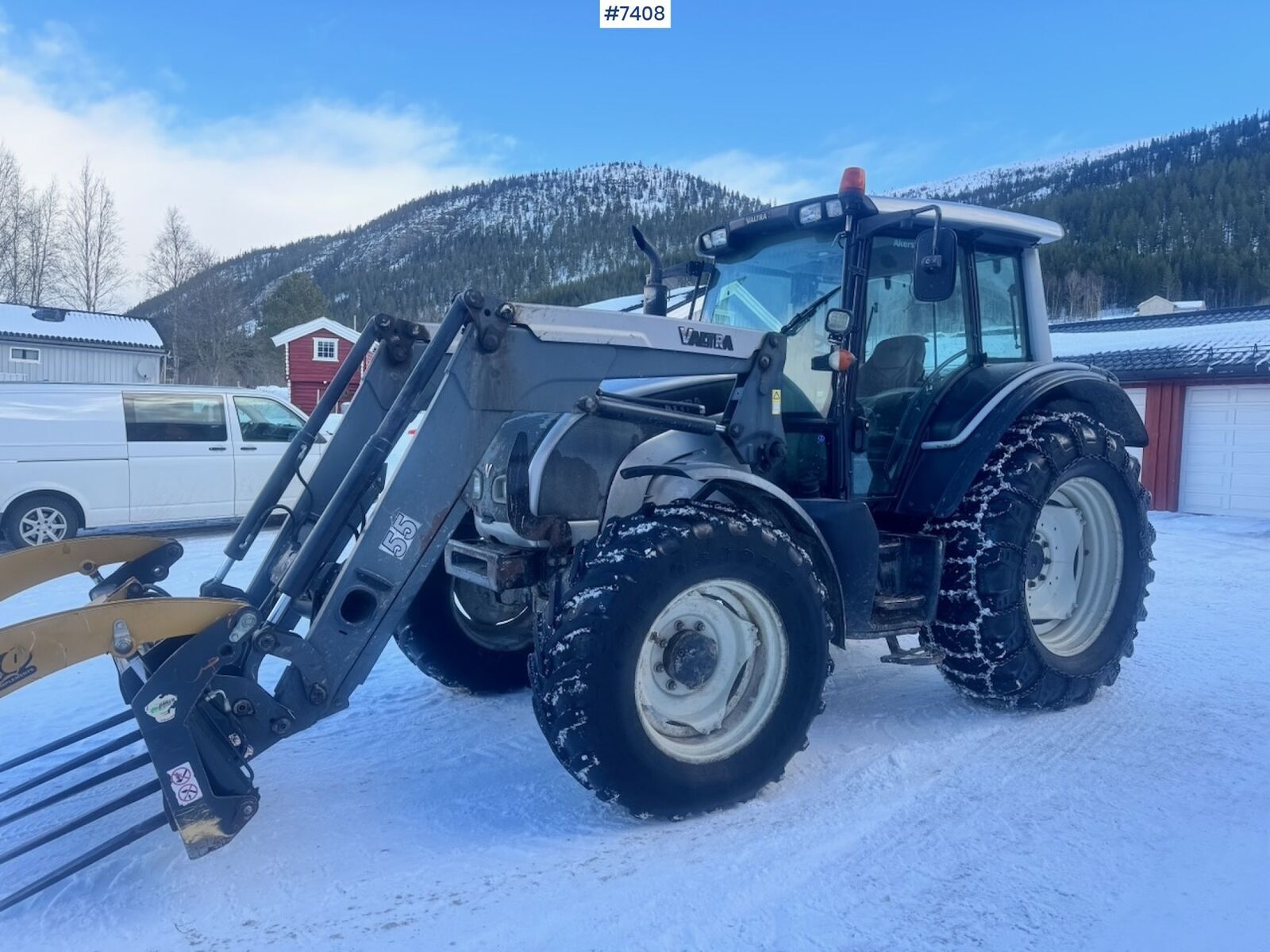 Valtra N141 2
