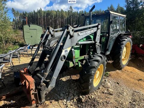 John Deere 2040
