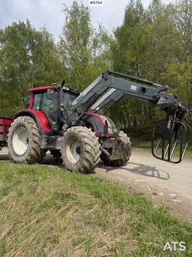 Valtra NF142 m