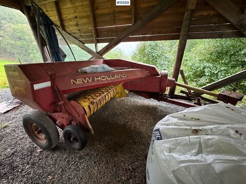 New Holland 268