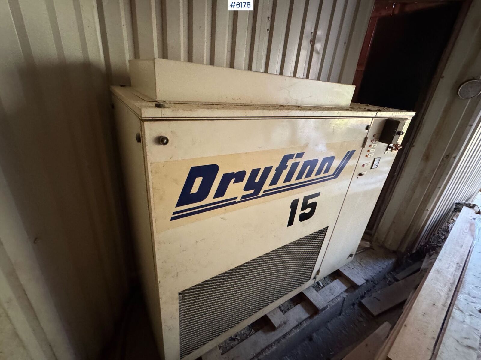 Dryfinn 15 2