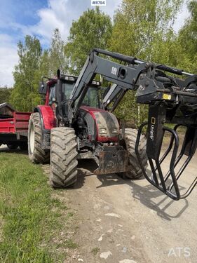 Valtra NF142 m