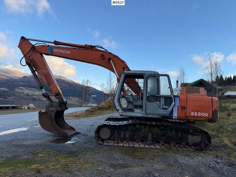 Hitachi EX 200-2