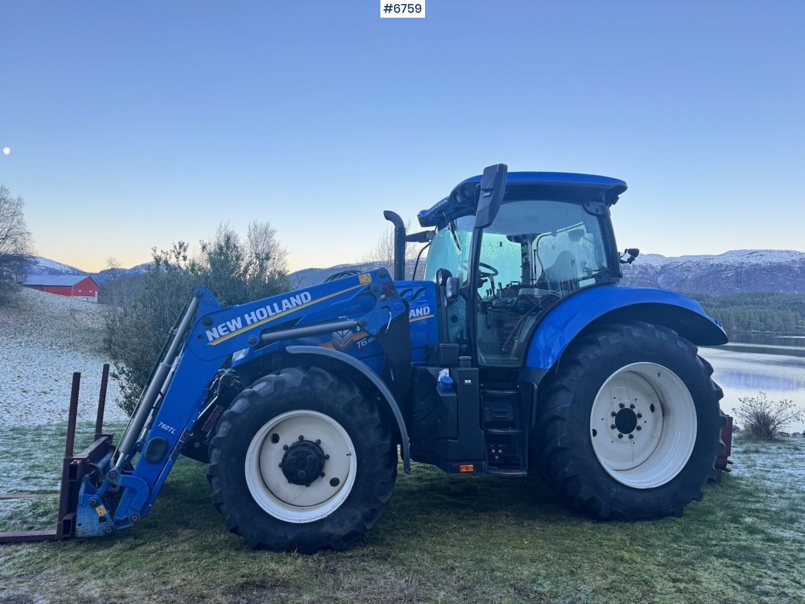New Holland T6.180 3