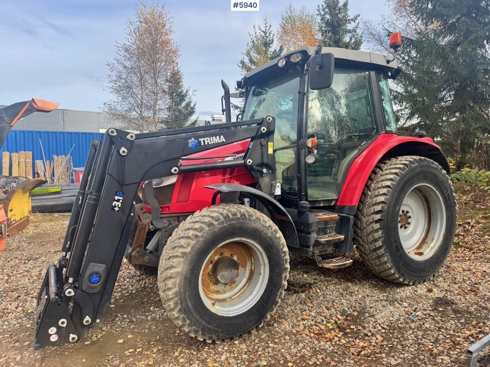 Massey Ferguson 5610 2