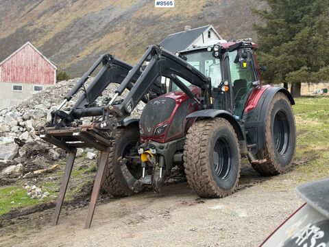 Valtra N174