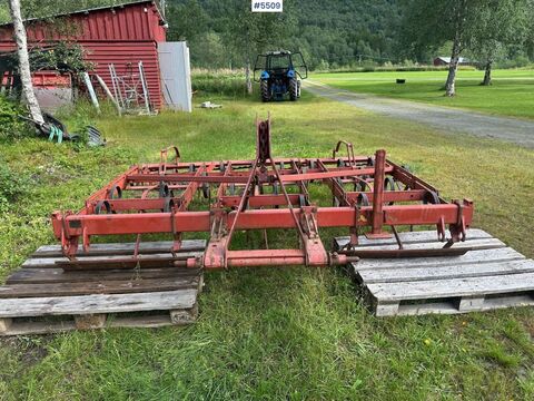 Kverneland Fjærharv