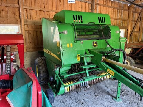 John Deere 578