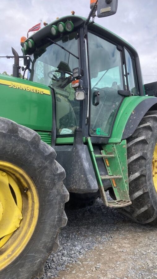 John Deere 6820 3