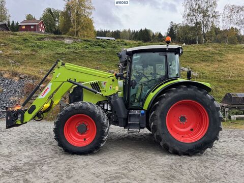 Claas Arion 460