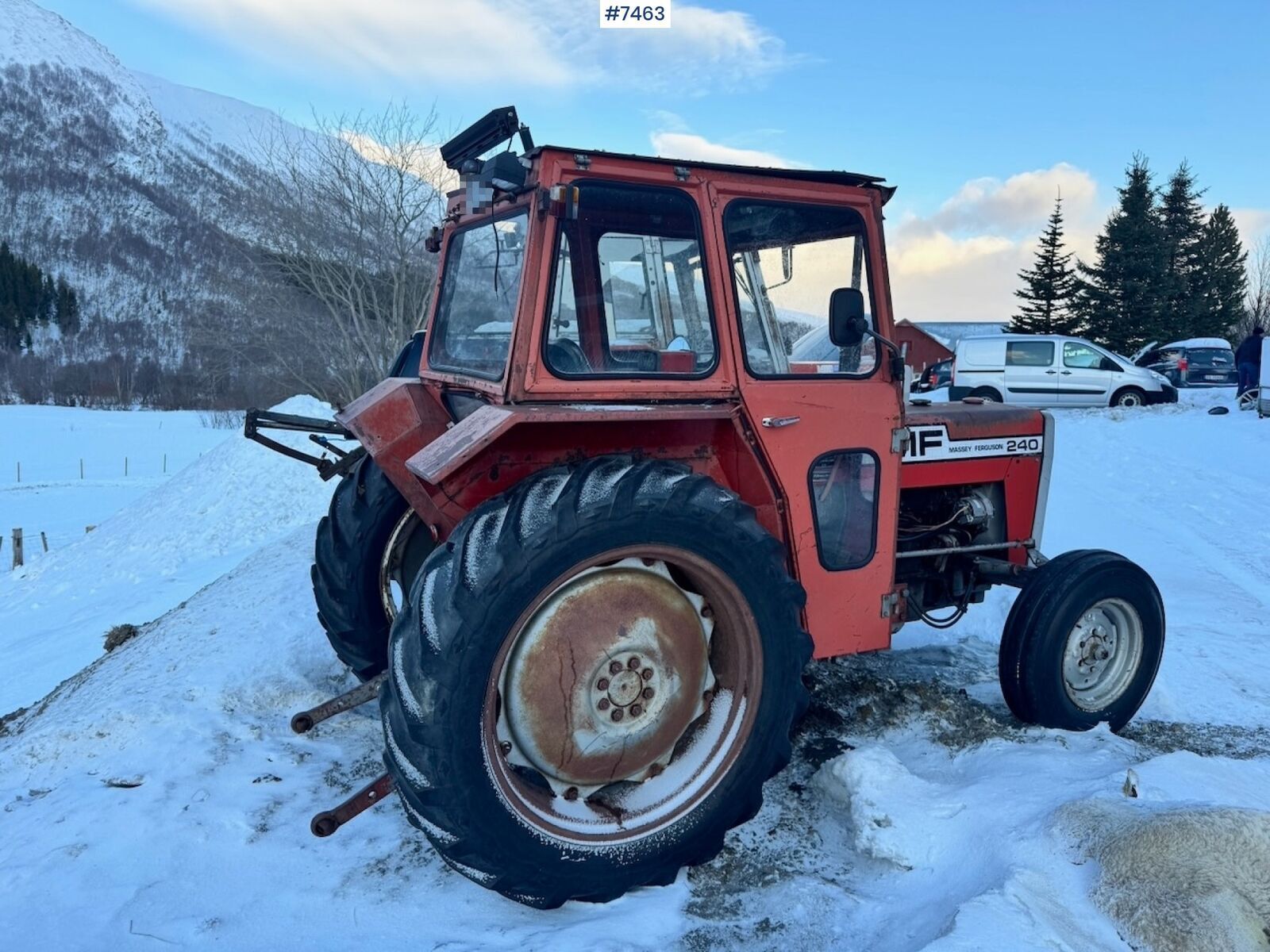 Massey Ferguson 240 3