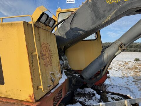 9479-b130e64e6918b7cd7cf6333271f7e1c3-5324226