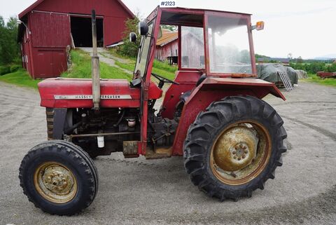 Massey Ferguson 135