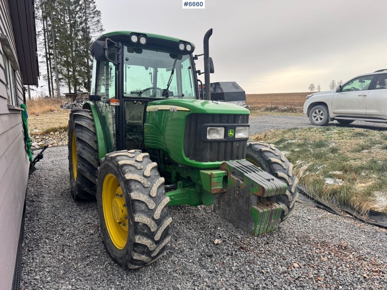 John Deere 5515 1