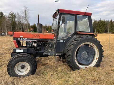 Case IH International 685 4x2